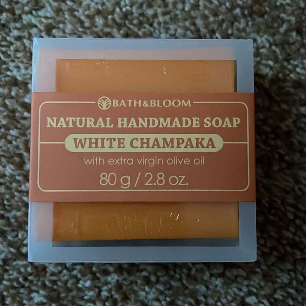Bath & Bloom White Champaka natural, handmade soap